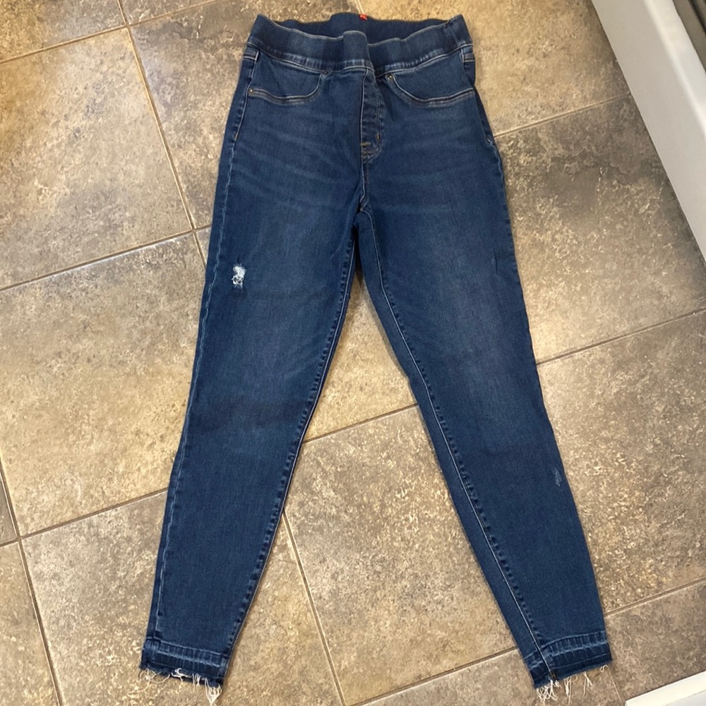 Spanx size M distressed skinny Jean
